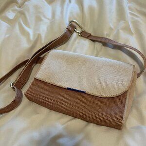NWOT Rothy's "The Belt Bag" in Biscotti Brown